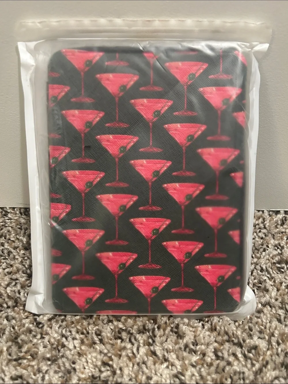 casely Shaken Not Stirred Retro Martini case for Kindle 7” Paperwhite